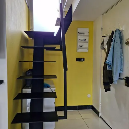Beautiful 2 Bedrooms Duplex Quiet Terrace * 아그